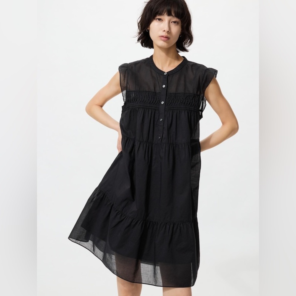Uniqlo Black Sleeveless Light Cotton Tiered Dress built in inner summer small